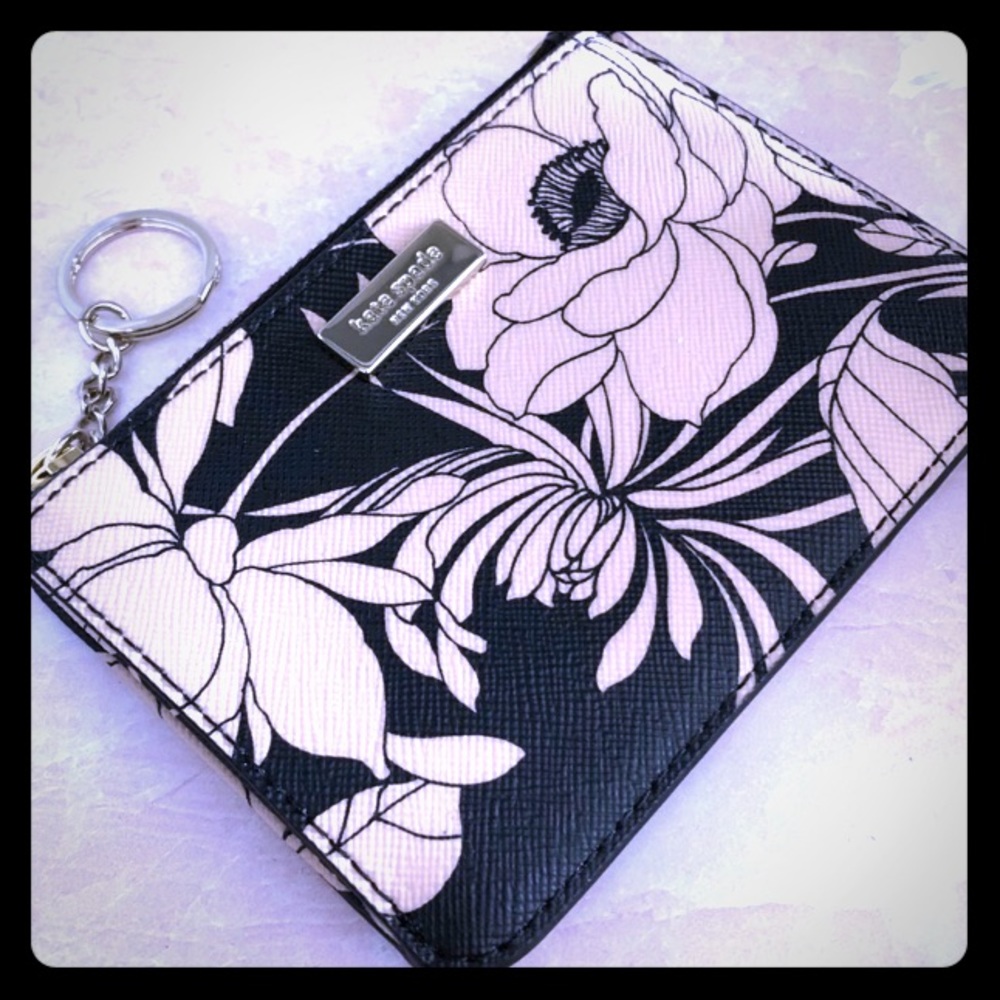 Kate Spade ♠️ Laurel Way mini wallet